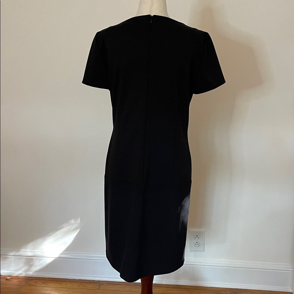 Tahari by Arthur S. Levine Black Sheath Dress | Size 6 | Classic Career EUC - Picture 4 of 6